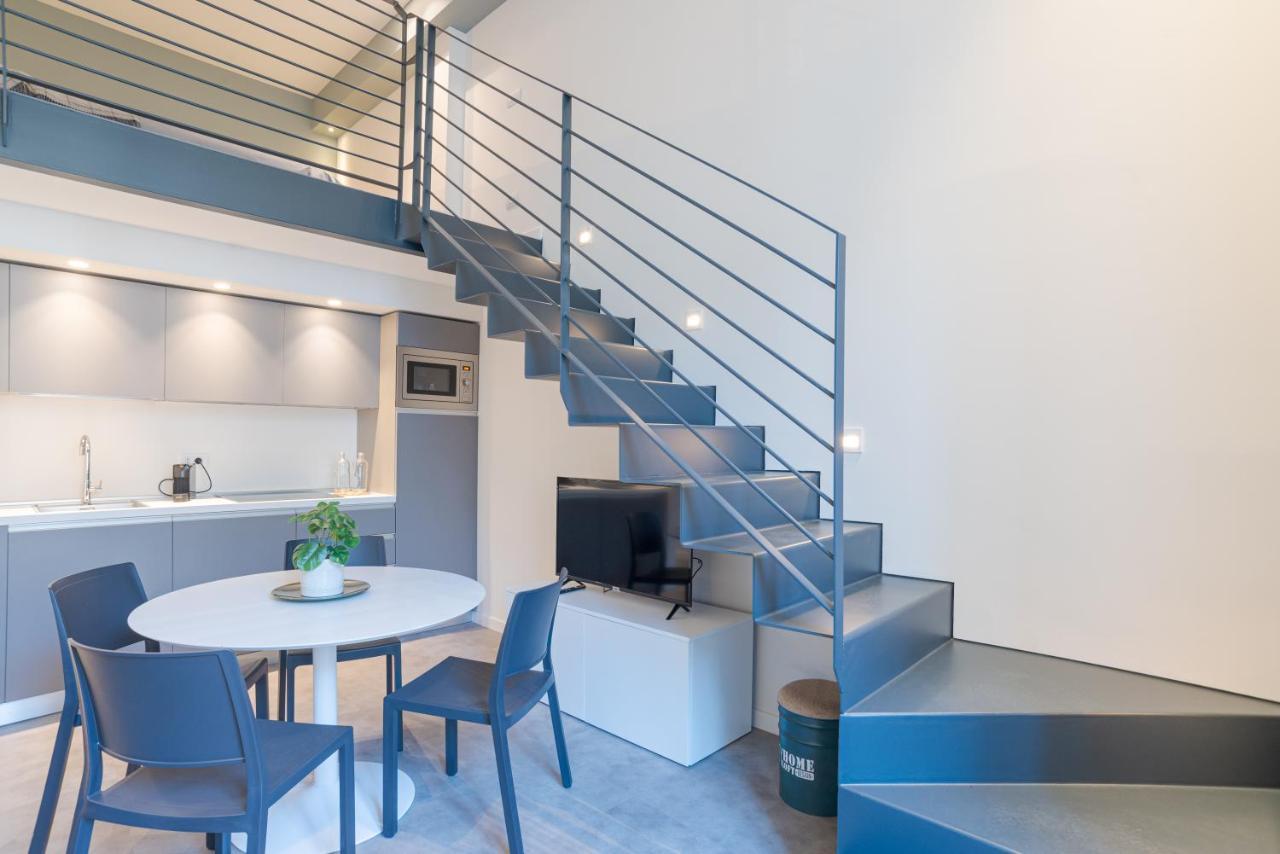 Suite Tigli - By Myhomeincomo Eksteriør bilde